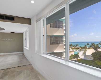 5255 Collins Ave Unit #5J, Miami Beach
