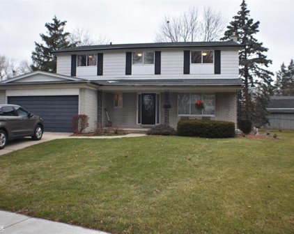 4109 Angeline, Sterling Heights