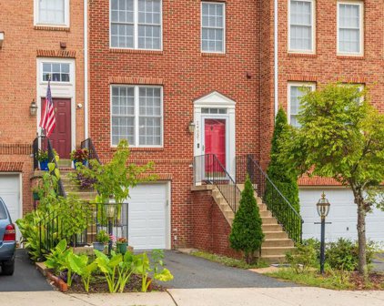 24657 Kings Canyon Sq, Aldie