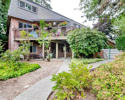 3834 175th Avenue NE Unit #G16, Redmond