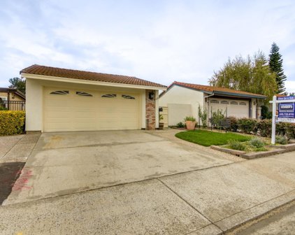 618 Lisa Way, Campbell