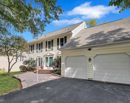 16033 Copen Meadow Dr, Gaithersburg