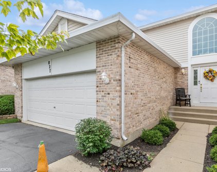 827 Harper Court, Cary