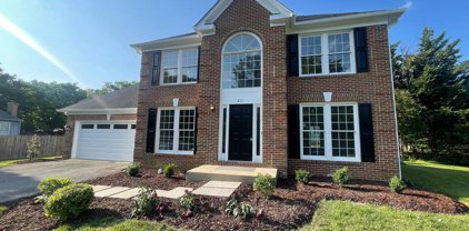 211 Colleen Ct Ne, Leesburg
