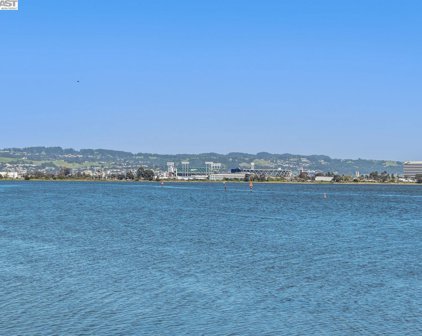 3329 Washington Ct, Alameda