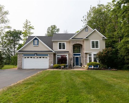 175 Long Pond  Road, Greece-262800
