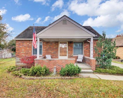 5708 ELMGROVE, Warren