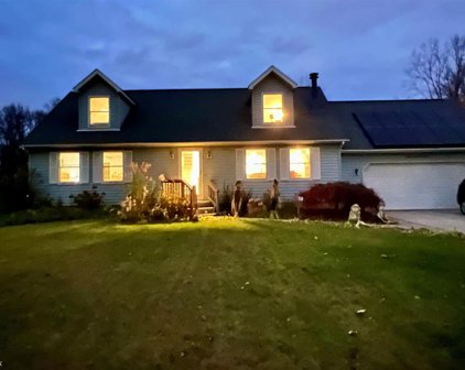 8825 Mary Ann, Shelby Twp
