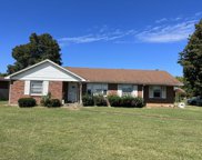 100 Allenwood Dr, Clarksville image