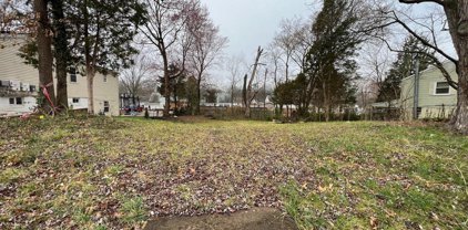 127 Alpine St, Manassas Park