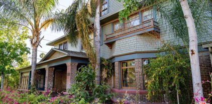 2143  Portland St, Los Angeles