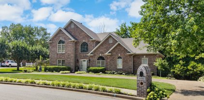 2553 Stone Briar Dr, Clarksville