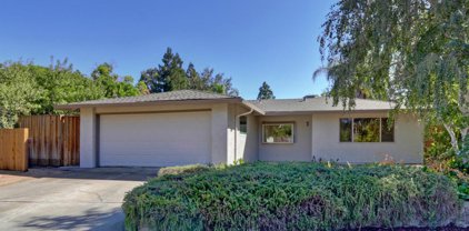 2706 Ganges Place, Davis