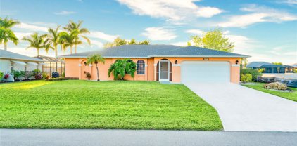 3914 Sw 1st Pl, Cape Coral