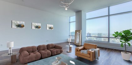 900 W Olympic Blvd Unit 40G, Los Angeles