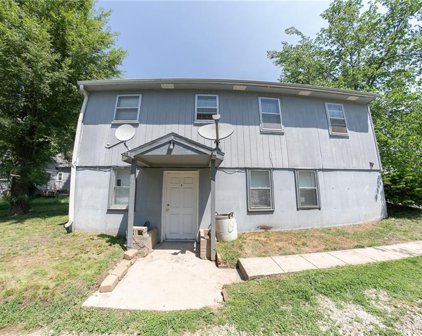 300 Zoll Street, Warrensburg