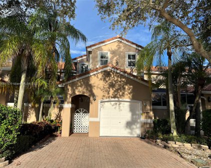 1185 Weeping Willow Way, Hollywood
