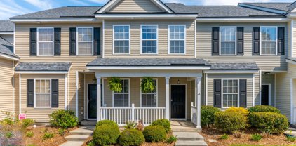136 Woodward Road, Goose Creek