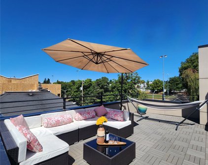 5915 26th Avenue NW, Seattle
