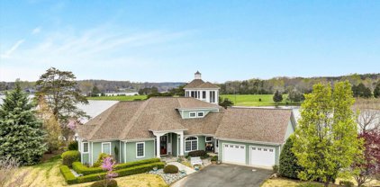 105 Cape Pointe Drive, Moneta