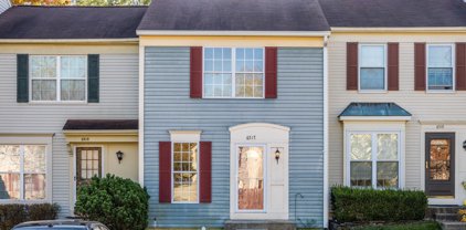 6517 Old Carriage Dr, Alexandria