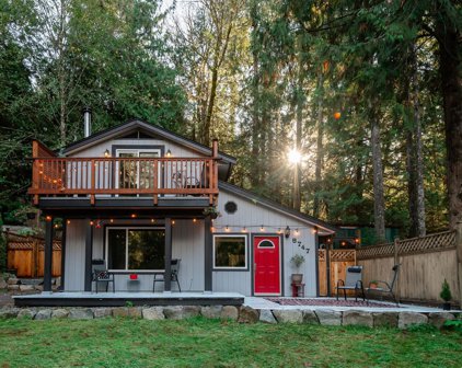 5747 Naylor Road, Sechelt