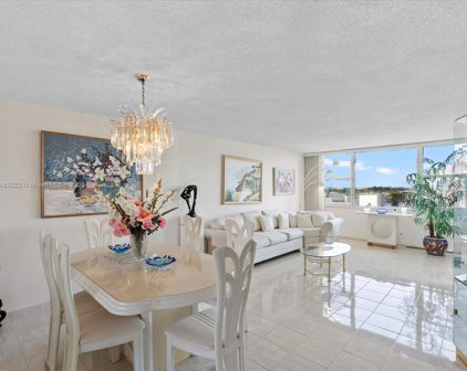 3180 S Ocean Dr Unit #817, Hallandale Beach