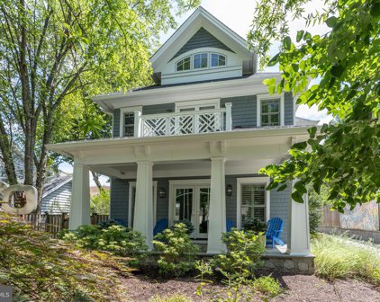 7609 Exeter Rd, Bethesda