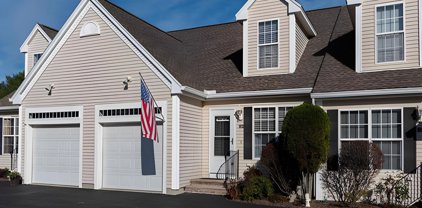 82 Pleasant Street, Windham