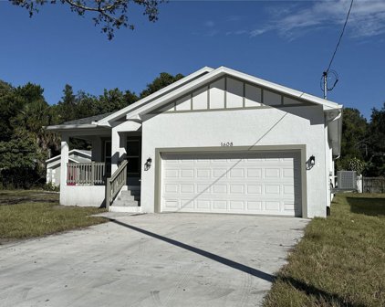 4209 E Osborne Avenue, Tampa
