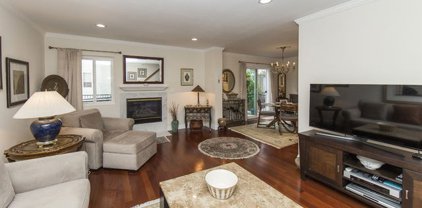 13030  Valleyheart Dr Unit 111, Studio City