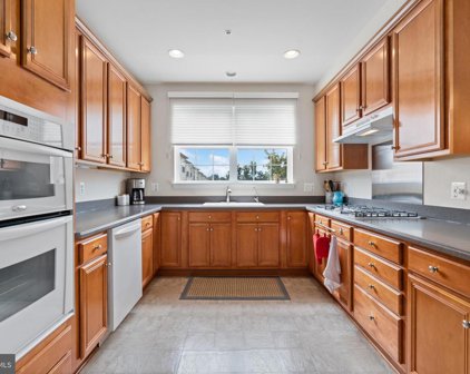 12404 Liberty Bridge Rd, Fairfax