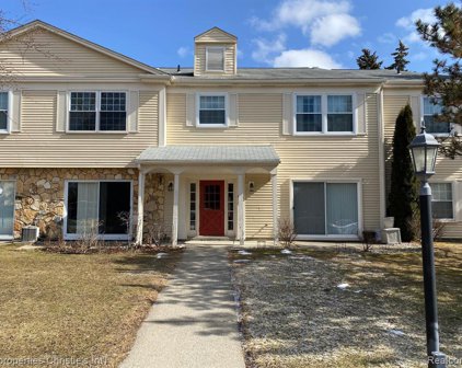 833 BLOOMFIELD VILLAGE BLVD APT G Unit G, Auburn Hills