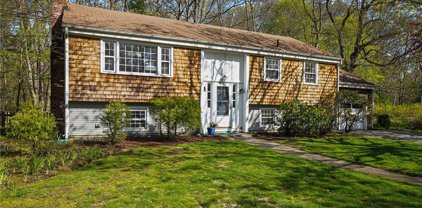15 Rustwood  Drive, Barrington