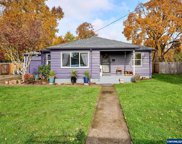 1545 Tomlin Av, Woodburn image