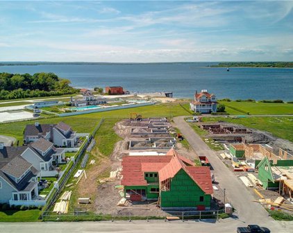 Newport Harbor (39B) Drive, Portsmouth