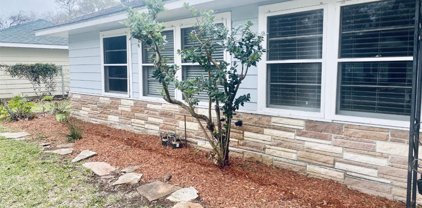910 Magnolia Street, Lake Jackson