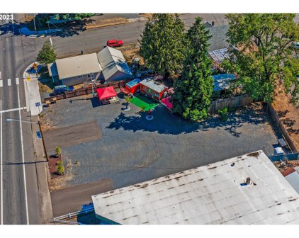 2123 Main St, Sweet Home