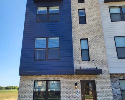 825 Bond St, Frederick