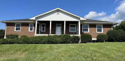 2223 Mt Regis  Dr, Salem