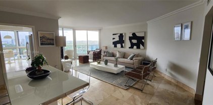 21205 Yacht Club Dr Unit #2005, Aventura