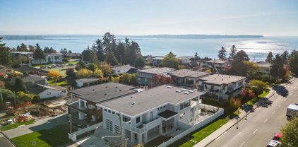 15338 Pacific Avenue, White Rock