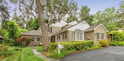3800 Montrose Dr, Chevy Chase