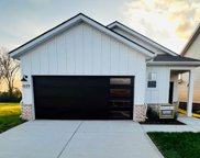 1029 Linn Cove Ct, Gallatin image