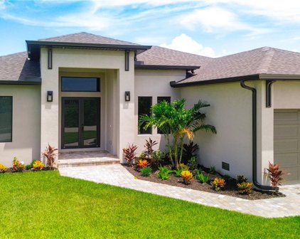 2725 NW 41st Place, Cape Coral