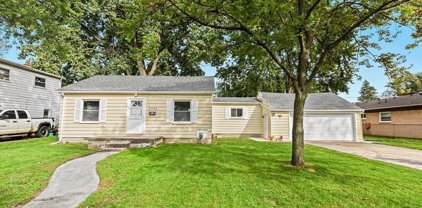 27352 TOWNLEY, Madison Heights