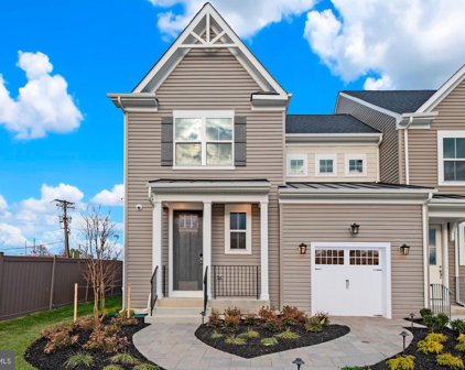 4283 Market Place Dr, Perry Hall
