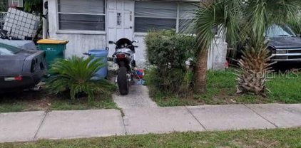 711 W Main Street, Tavares