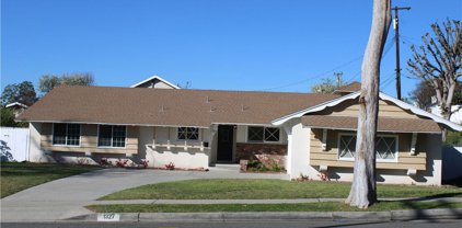 1327 N Acacia Avenue, Fullerton