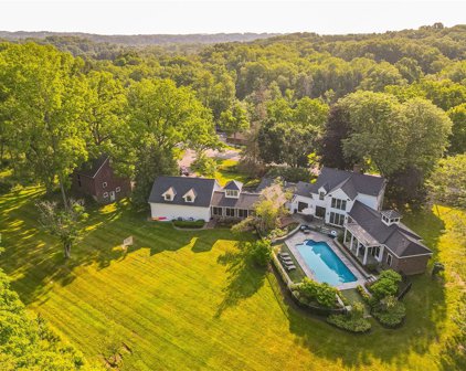 1358 School  Road, Victor-324889